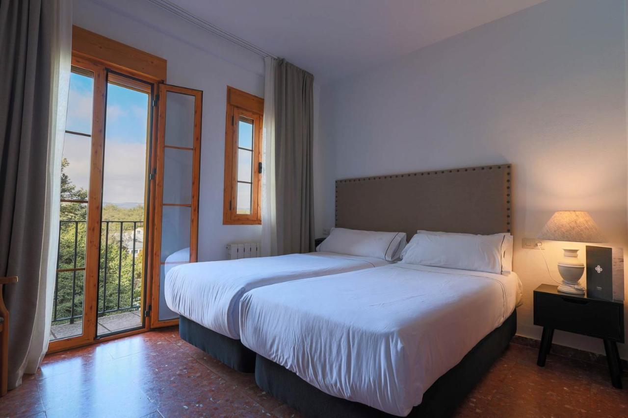 Hotel Tugasa El Almendral Setenil De Las Bodegas Extérieur photo